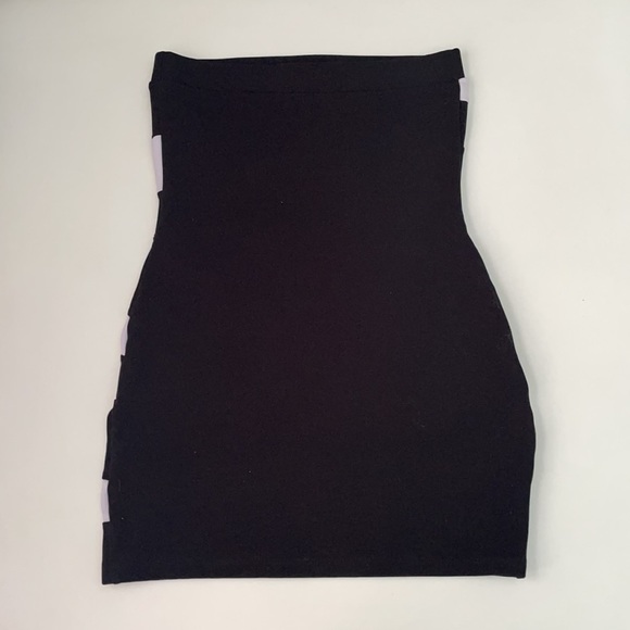 2for$20 Mini black and white dress size S - Picture 3 of 7